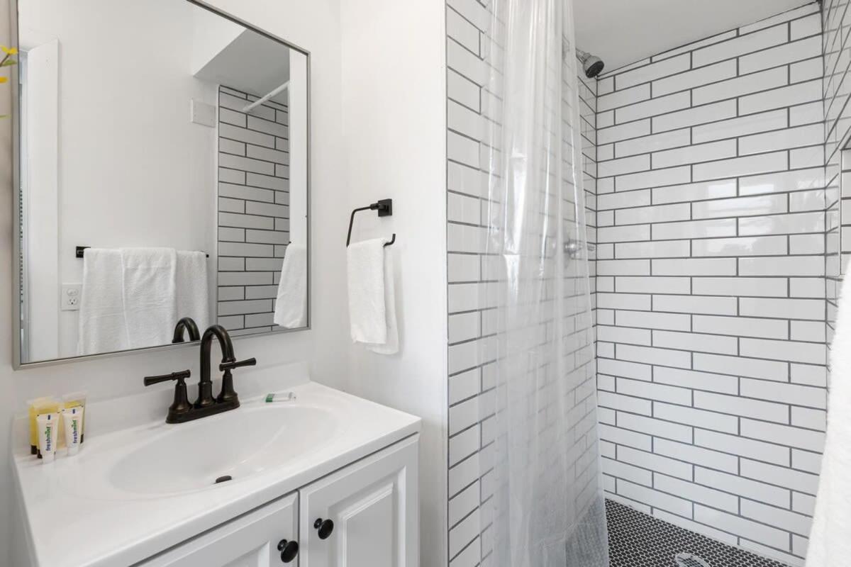 Charming 2 Bedroom Apartment In Victoria Park Fort Lauderdale Exterior foto